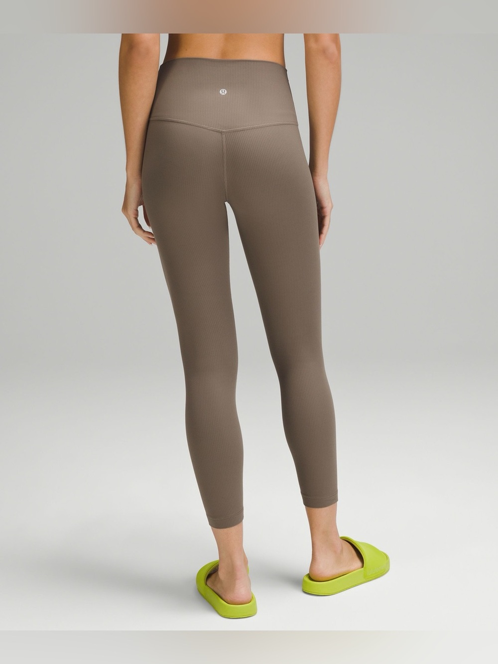 Lululemon leggins in